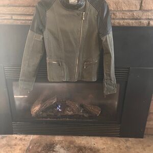 Denim&Co Olive and Black Jacket
